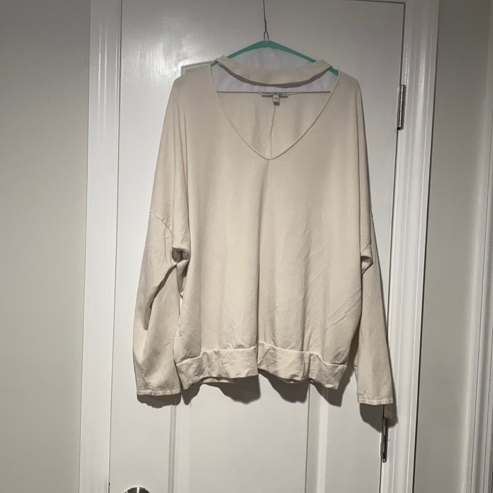 Express sweater ivory cut out V neck Large